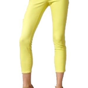CAbi Cropped Bree jeans in Limon size 10 VGUC